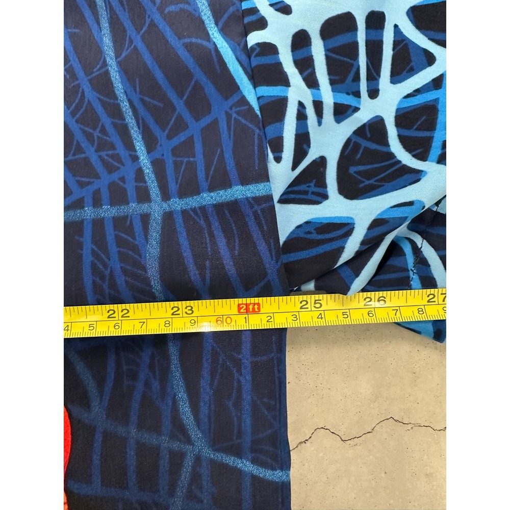 Marvel Spider Man Hawaiian Shirt Mens Blue Graphic Button Up 2002 Size XL/XXL - Picture 6 of 7